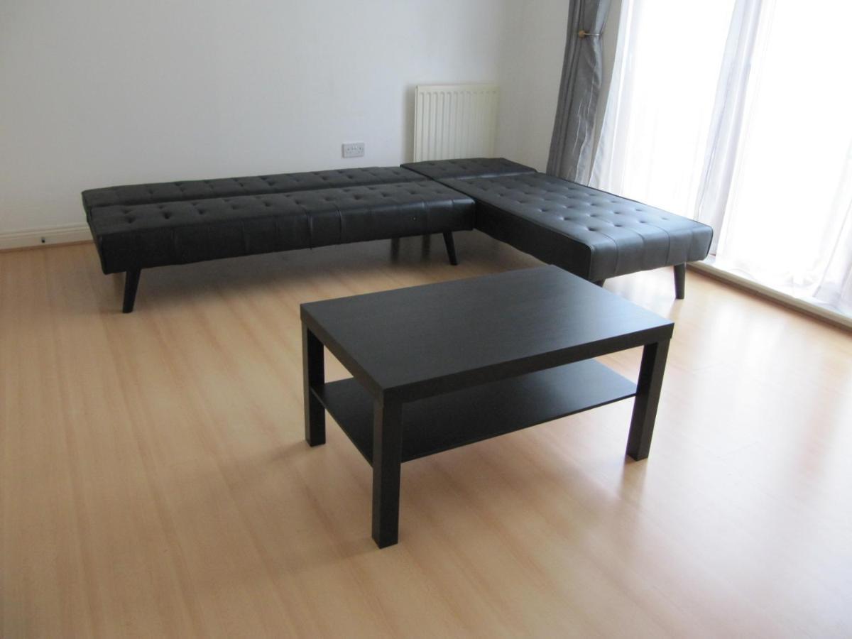 גלאזגו Cozy Off Road 2 Bedroom Cottage Apartment With Free Wi-Fi And Private Parking מראה חיצוני תמונה