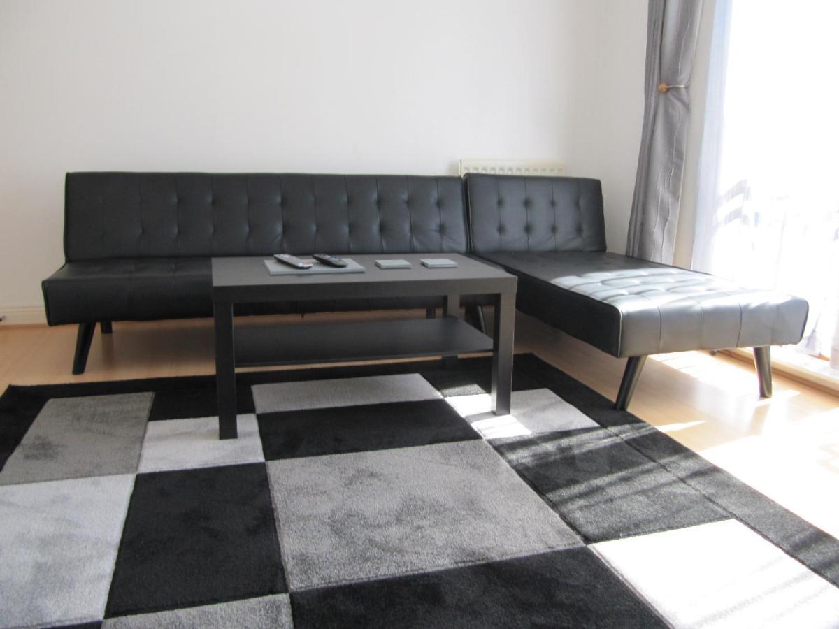 גלאזגו Cozy Off Road 2 Bedroom Cottage Apartment With Free Wi-Fi And Private Parking מראה חיצוני תמונה