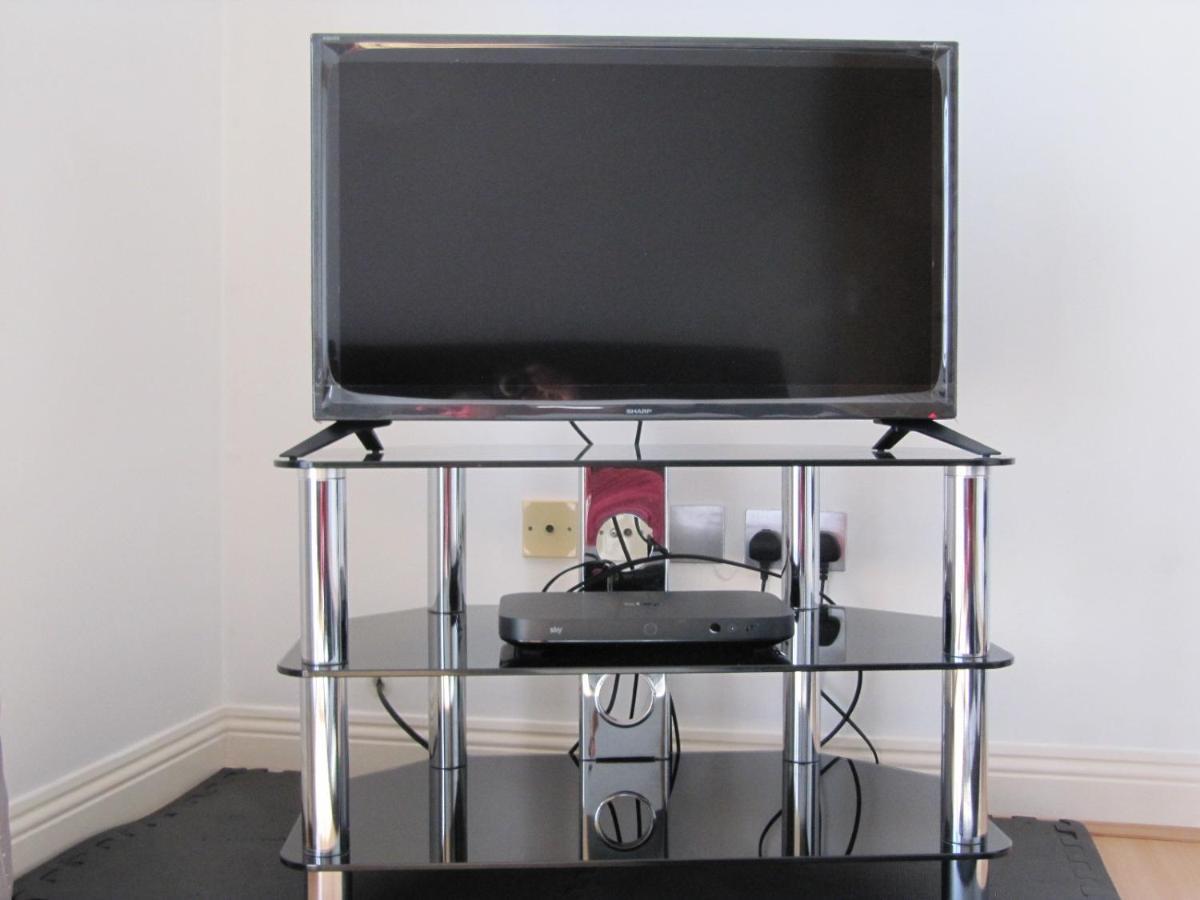 גלאזגו Cozy Off Road 2 Bedroom Cottage Apartment With Free Wi-Fi And Private Parking מראה חיצוני תמונה